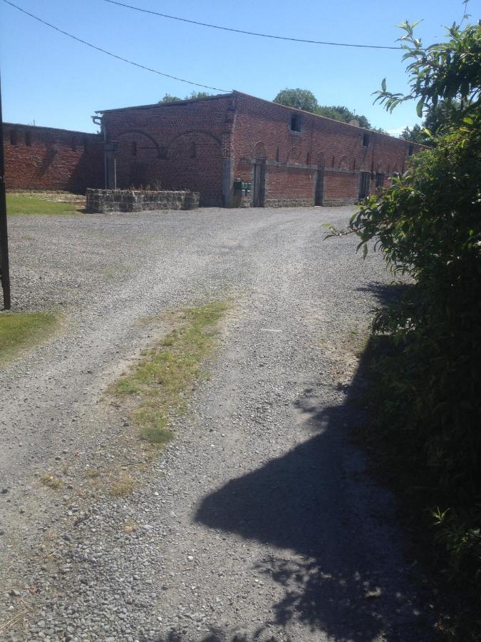 La Gaite De Louvignies Lägenhet Exteriör bild